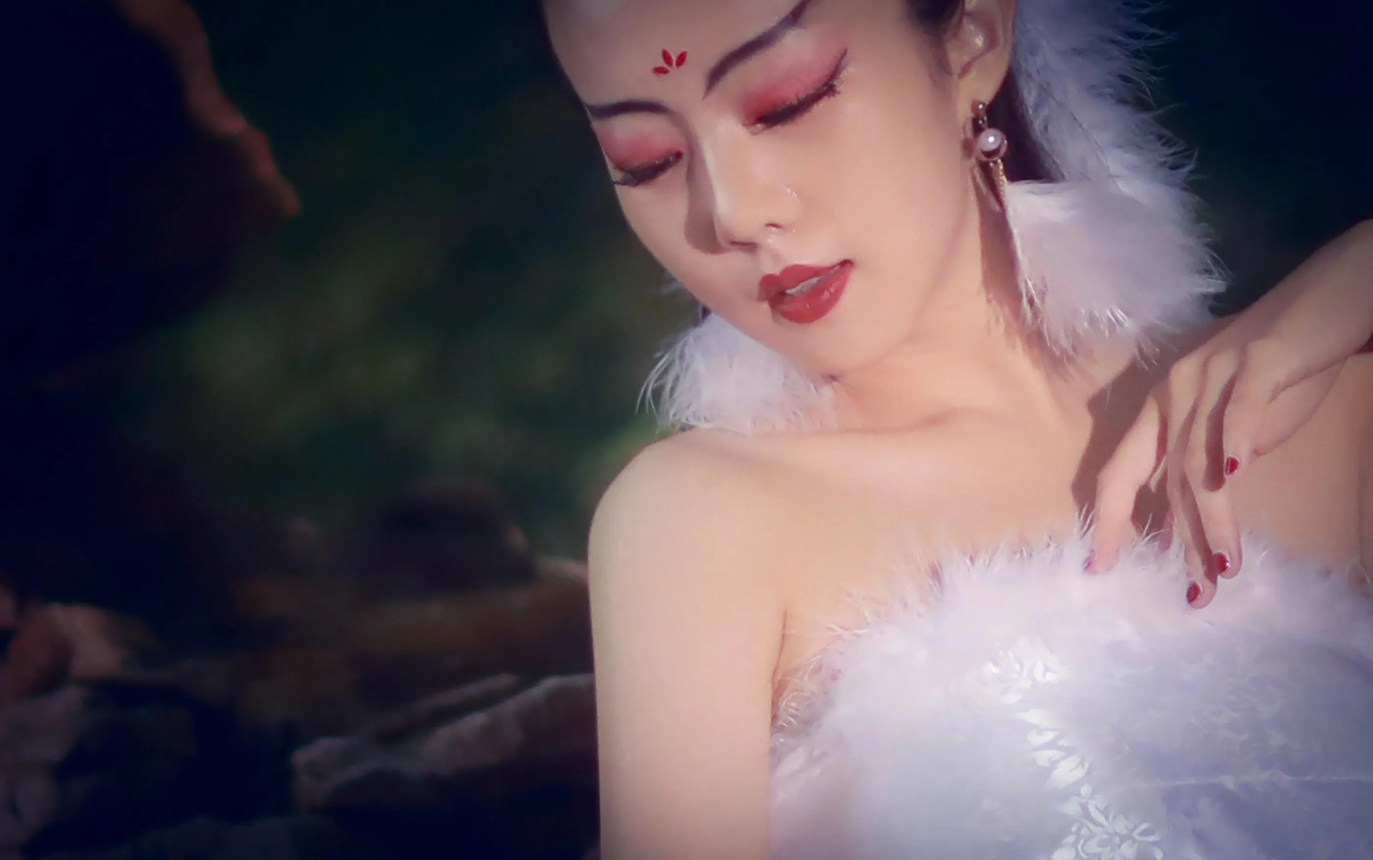 [YITUYU艺图语]2021.08.16 白狐 小米 [19P]插图5